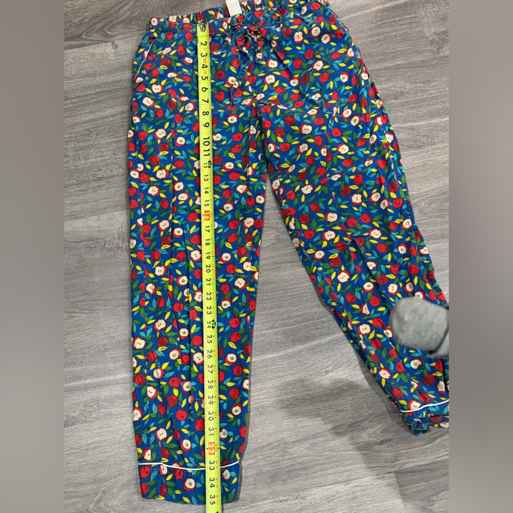 Printfresh Red Delicious Apple Two Piece Pajama Set-Small - Picture 9 of 11